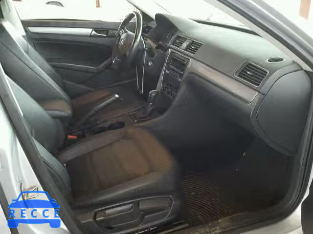 2015 VOLKSWAGEN PASSAT S 1VWAT7A34FC041619 image 4