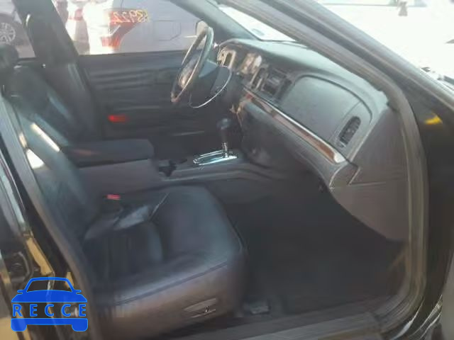 2002 FORD CROWN VICT 2FAFP74W62X117704 image 4