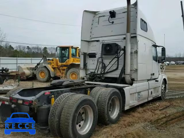 2008 VOLVO VNL 4V4NC9EJ78N261762 Bild 3