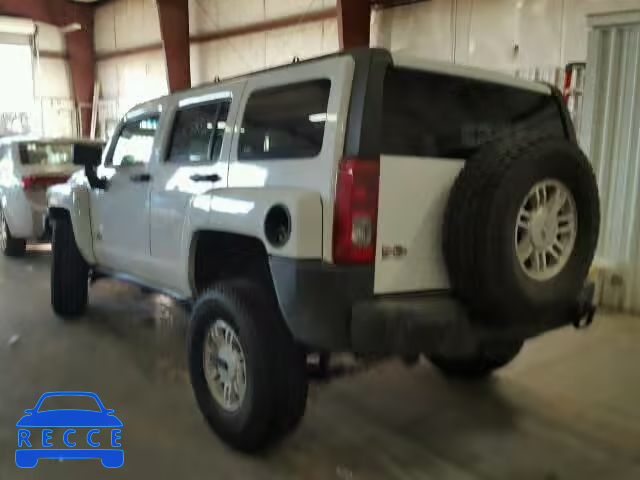 2006 HUMMER H3 SUV 5GTDN136168165471 image 2