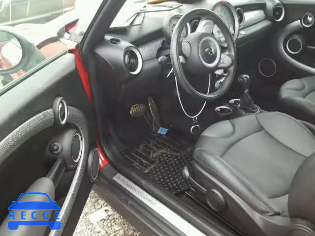 2009 MINI COOPER S WMWMF73569TW81502 зображення 8