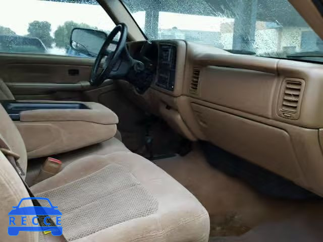 2000 CHEVROLET SILVERADO 1GCGK29U5YE333013 image 4