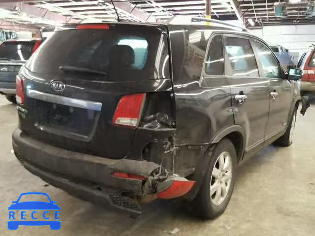 2013 KIA SORENTO LX 5XYKTDA22DG327992 image 3