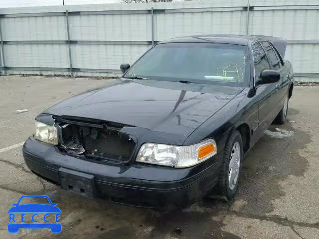 2002 FORD CROWN VICT 2FAFP74W62X150458 image 1