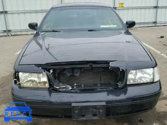 2002 FORD CROWN VICT 2FAFP74W62X150458 зображення 8