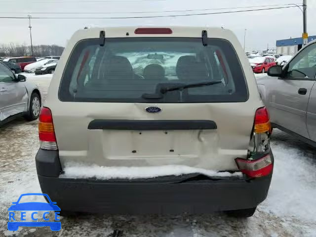 2005 FORD ESCAPE XLS 1FMYU02ZX5DA17015 зображення 9