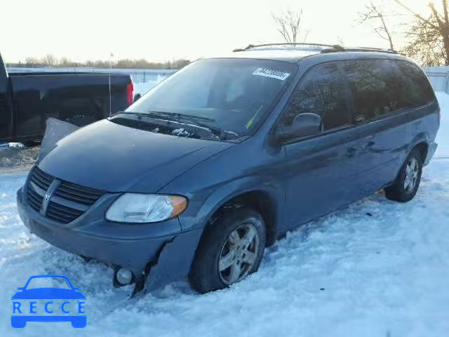 2005 DODGE GRAND CARA 2D4GP44L25R205597 Bild 1