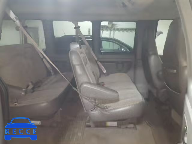 2004 CHEVROLET EXPRESS G2 1GAGG25U541247816 image 5