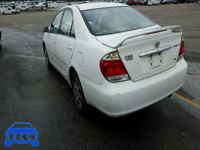 2005 TOYOTA CAMRY LE/X 4T1BF32K35U094846 image 2