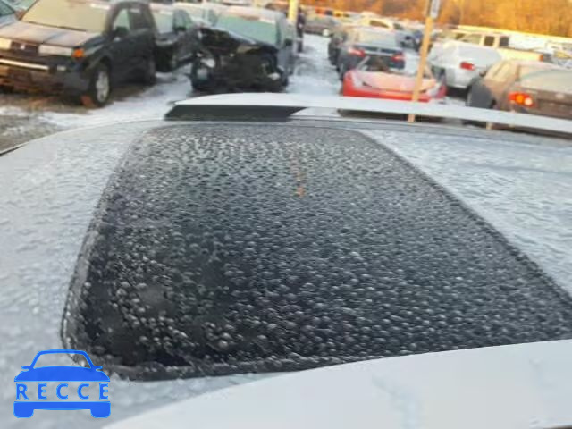 2016 TOYOTA RAV4 XLE 2T3RFREV2GW518194 image 9
