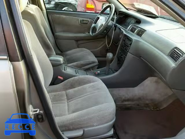 2001 TOYOTA CAMRY LE/X 4T1BF22K31U127347 image 4