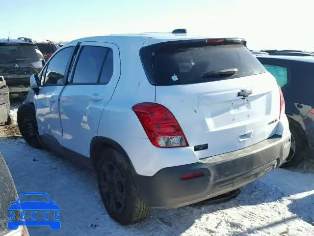 2016 CHEVROLET TRAX LS 3GNCJKSB5GL257230 image 2