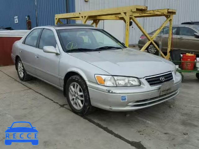 2001 TOYOTA CAMRY LE/X 4T1BF28K71U124264 image 0