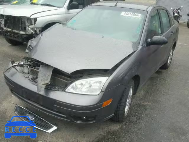 2005 FORD FOCUS ZX4 1FAFP34N55W175612 зображення 1