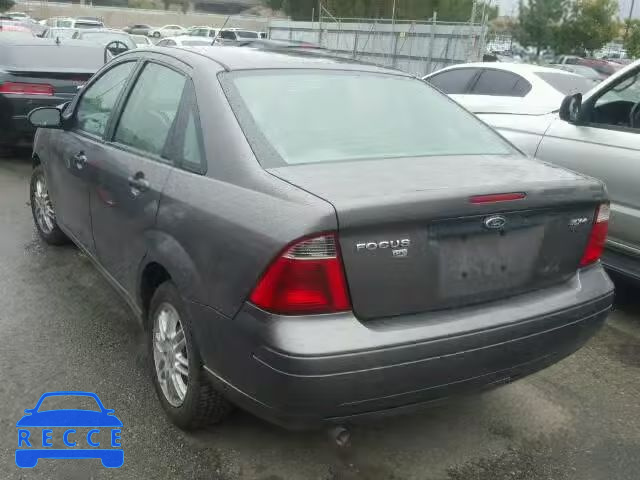 2005 FORD FOCUS ZX4 1FAFP34N55W175612 Bild 2