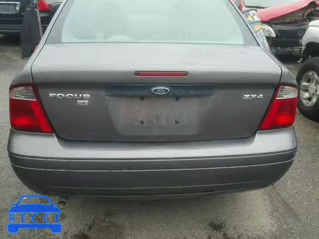 2005 FORD FOCUS ZX4 1FAFP34N55W175612 зображення 8