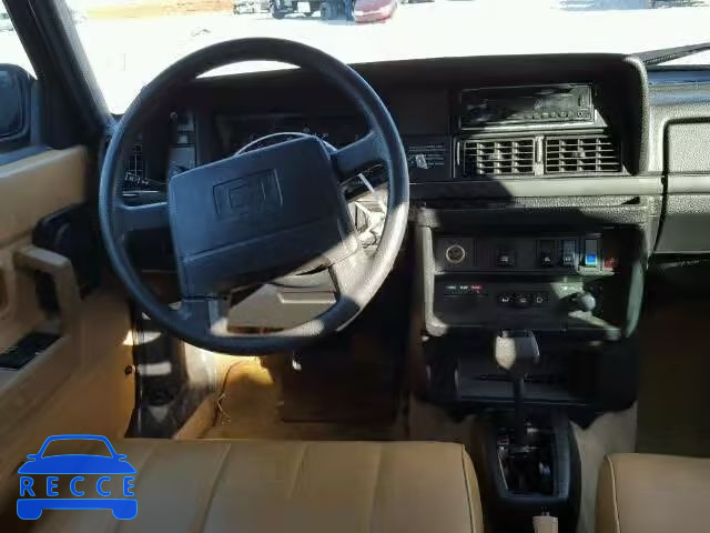 1993 VOLVO 240 YV1AW8807P1947234 image 9