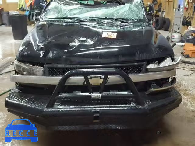 2002 CHEVROLET SILVERADO 1GCHK23112F173524 Bild 6