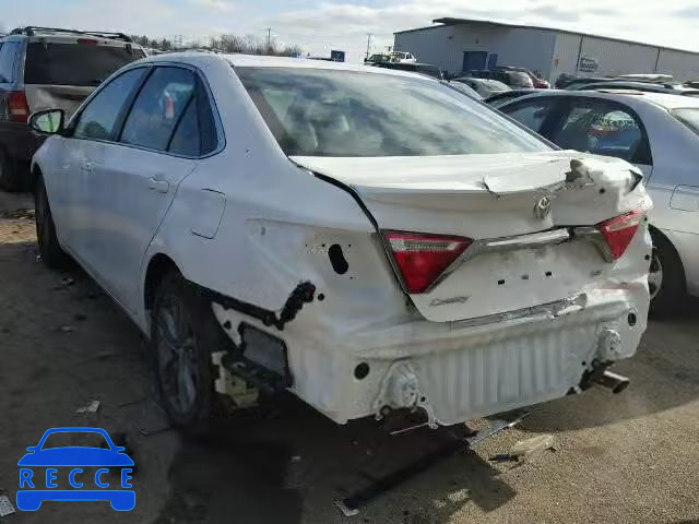 2017 TOYOTA CAMRY LE 4T1BF1FK1HU281585 Bild 2