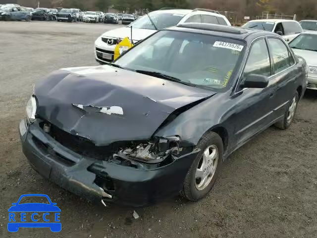 1998 HONDA ACCORD EX 1HGCG5656WA073631 image 1