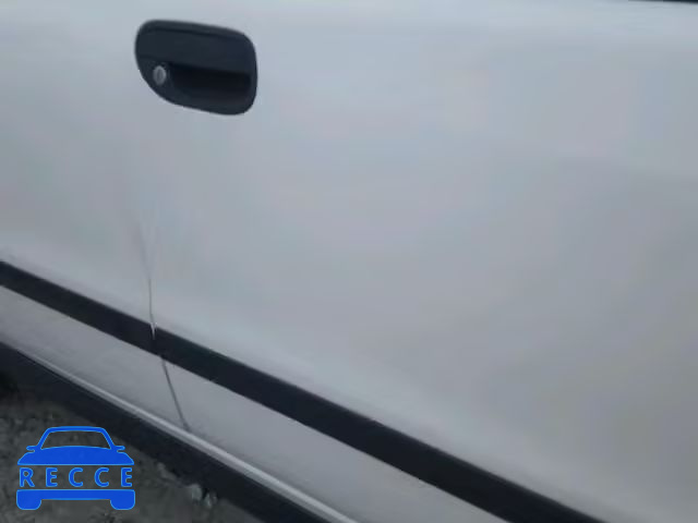 2000 VOLVO S40 YV1VS2558YF575014 image 9