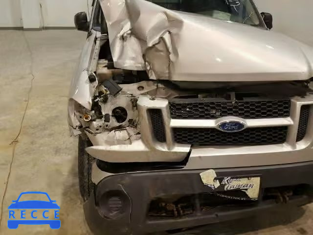 2004 FORD EXPLORER S 1FMZU77KX4UB23553 image 8