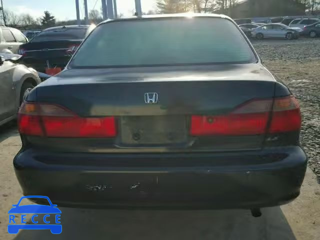 1999 HONDA ACCORD LX 1HGCG6658XA081480 image 9