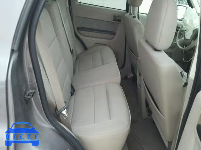 2010 FORD ESCAPE XLT 1FMCU0D77AKB88901 image 5