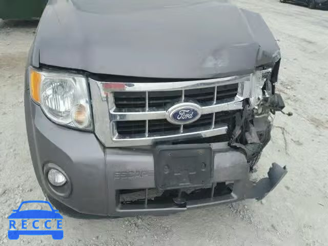 2010 FORD ESCAPE XLT 1FMCU0D77AKB88901 image 8