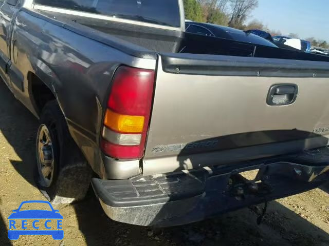 2001 CHEVROLET SILVERADO 2GCEC19VX11369293 Bild 9