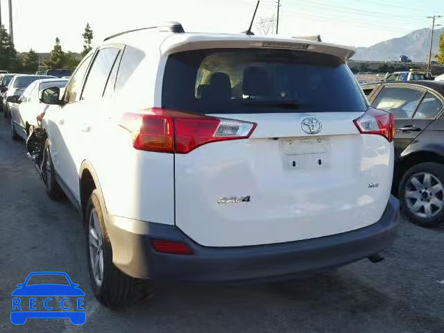 2014 TOYOTA RAV4 XLE JTMWFREV0EJ010224 image 2