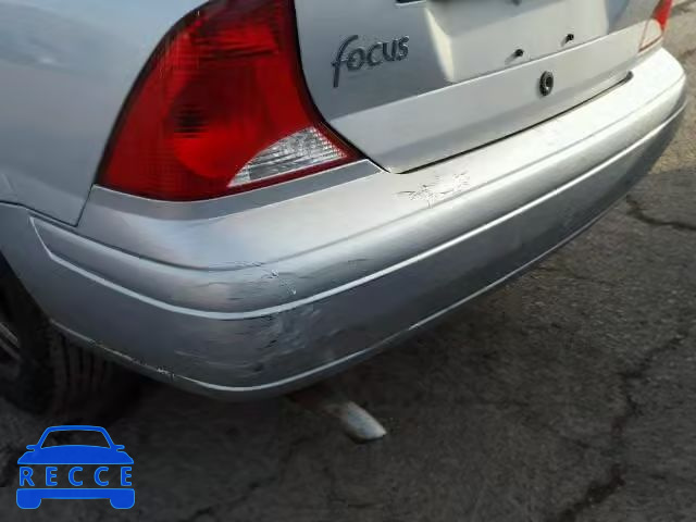 2000 FORD FOCUS SE/S 1FAHP3434YW228957 Bild 9