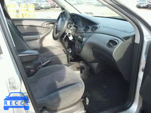 2000 FORD FOCUS SE/S 1FAHP3434YW228957 image 4