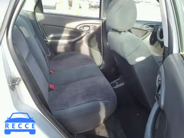 2000 FORD FOCUS SE/S 1FAHP3434YW228957 image 5