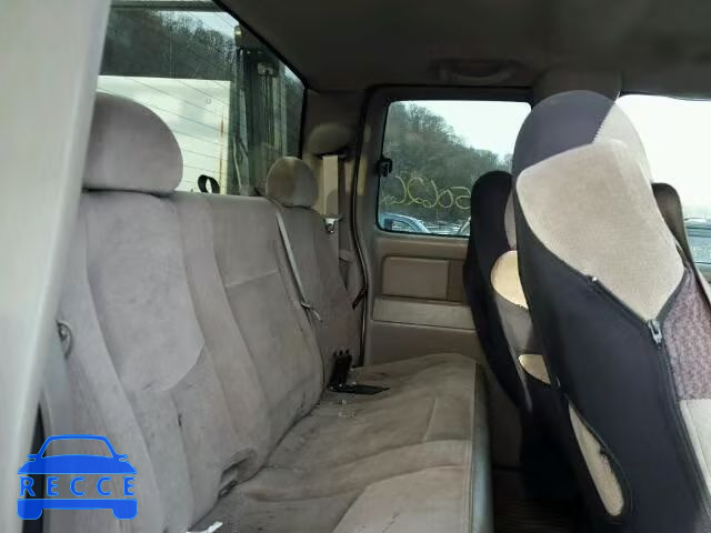 2006 GMC SIERRA C25 1GTHC29U76E242078 image 5