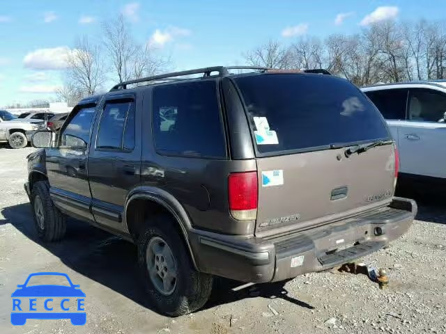 1999 CHEVROLET BLAZER 1GNDT13W6X2157844 image 2