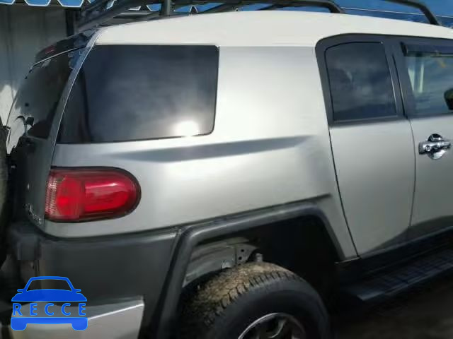 2011 TOYOTA FJ CRUISER JTEBU4BF3BK108668 image 9