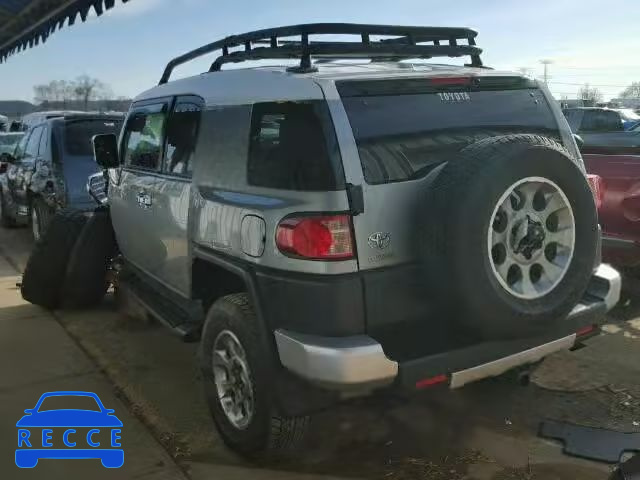 2011 TOYOTA FJ CRUISER JTEBU4BF3BK108668 image 2