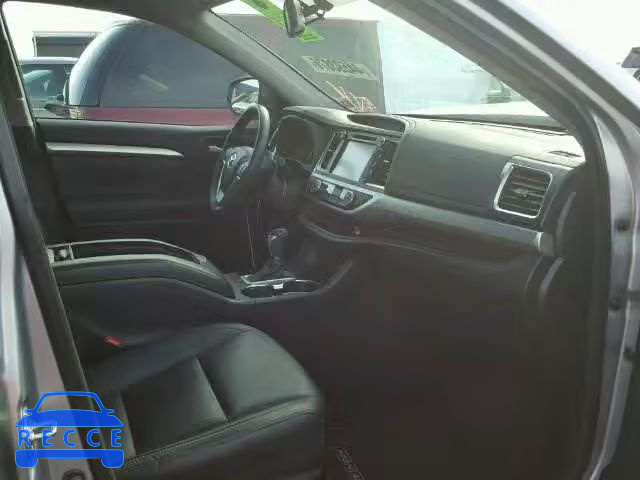 2016 TOYOTA HIGHLANDER 5TDJKRFH8GS238766 зображення 4