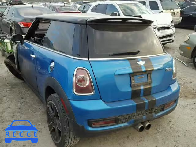 2011 MINI COOPER S WMWSV3C50BTY23822 image 2
