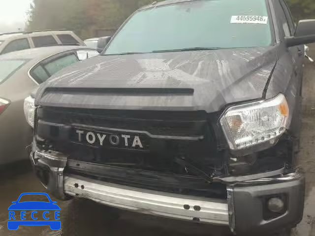 2015 TOYOTA TUNDRA CREWMAX 5TFEY5F17FX176460 image 6