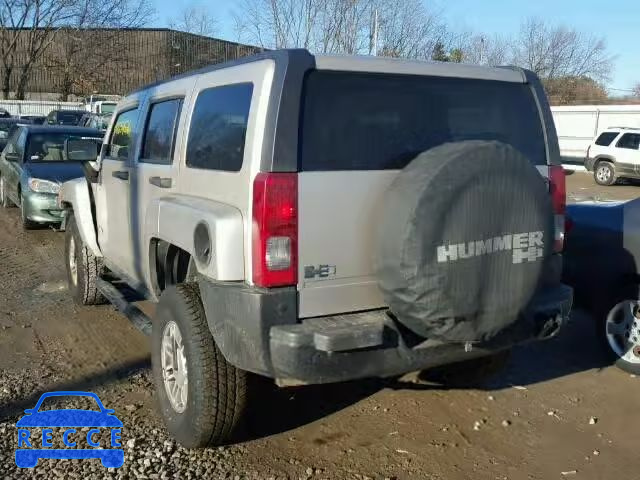 2006 HUMMER H3 SUV 5GTDN136268180688 image 2
