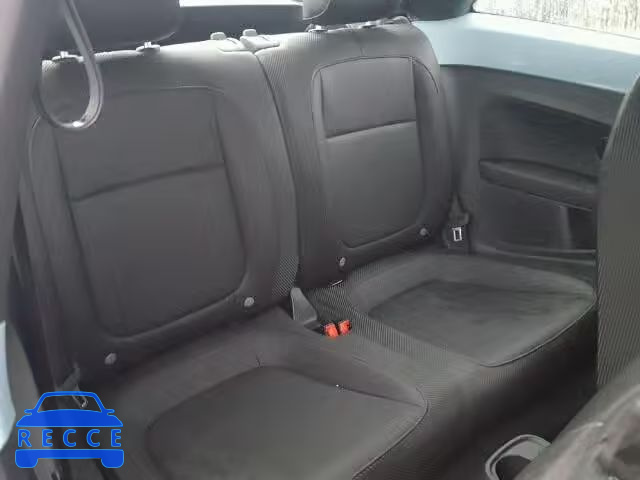 2014 VOLKSWAGEN BEETLE 3VWJP7AT6EM608267 зображення 5