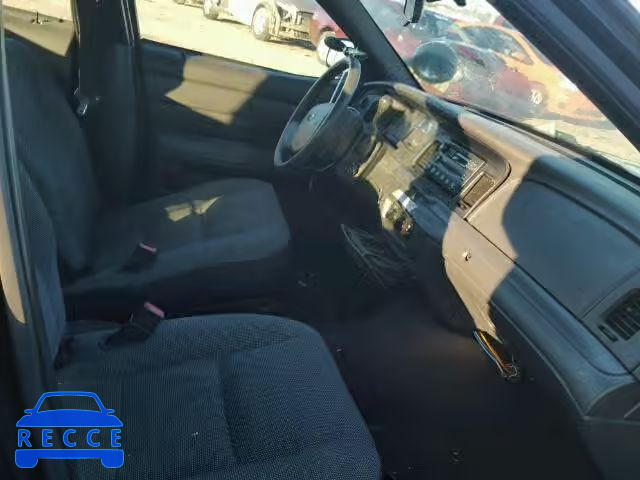 2005 FORD CROWN VIC 2FAHP71W15X156458 image 4