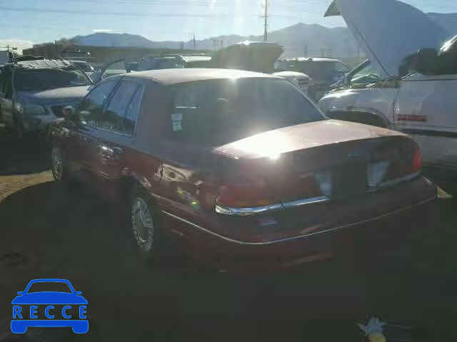 2000 FORD CROWN VICT 2FAFP73W5YX135430 image 2