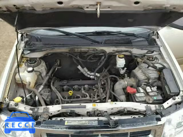 2011 FORD ESCAPE XLT 1FMCU0D78BKA91322 image 6