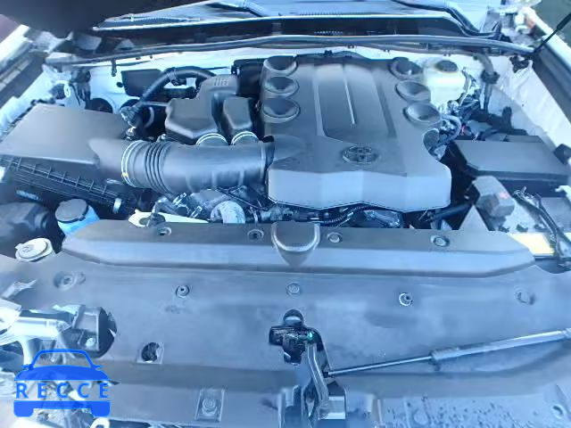 2016 TOYOTA 4RUNNER SR JTEBU5JR7G5288762 image 6