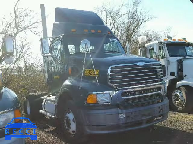 2004 STERLING TRUCK A9500 2FWBA2CV34AM55444 image 0