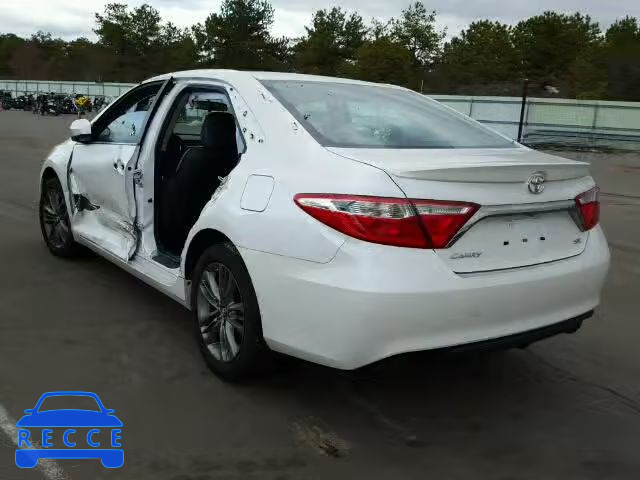 2017 TOYOTA CAMRY LE 4T1BF1FKXHU297011 image 2