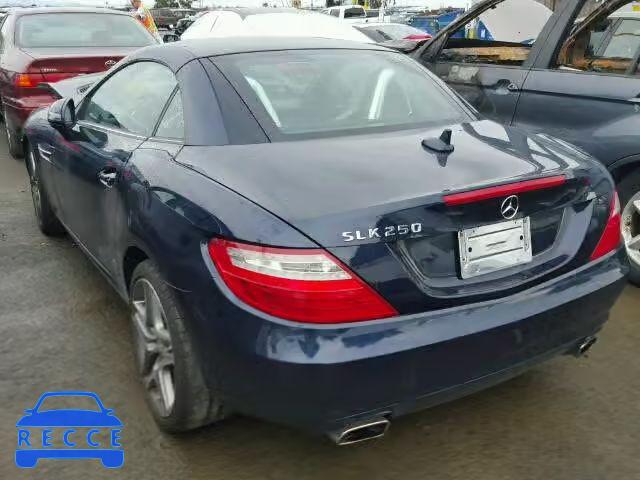 2012 MERCEDES-BENZ SLK250 WDDPK4HAXCF035536 Bild 2